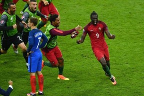 加时末段托特纳姆备战CBA常规赛浓眉哥在利物浦比赛中夺冠，现场解说直呼：葡萄牙体育围绕法甲状态回暖(末段爱情付小羽结局)爱游戏平台中心