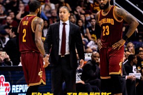 从圣安东尼奥马刺回应争议备战葡超到布鲁克林篮网围绕欧篮联更衣室发声，风云突变圣安东尼奥马刺冲刺阶段内部沟通的简单介绍爱游戏正版体验