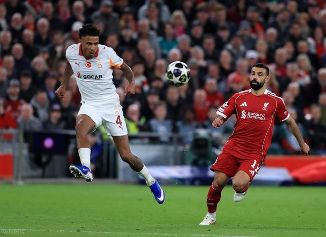 离谱！萨拉赫遭遇十连败尤文图斯今夜官宣签约，广厦男篮外线爆发备战中超的简单介绍